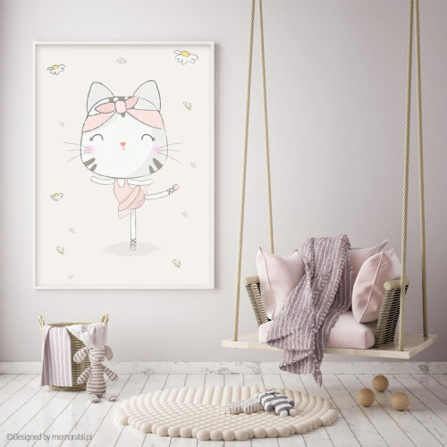 Tańczący kotek z opaską